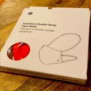 NIB Lululemon Face Mask